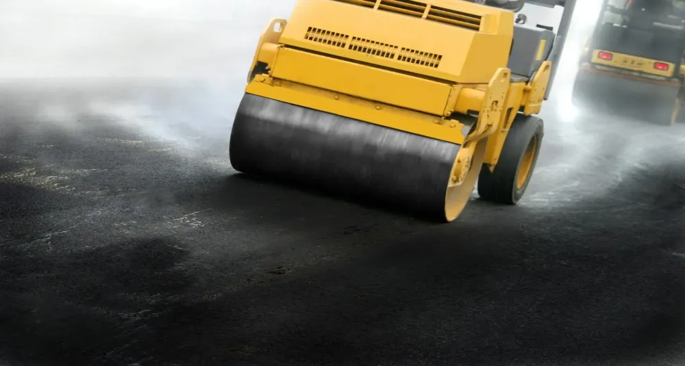 Goudronnage près de Chilleurs-aux-Bois